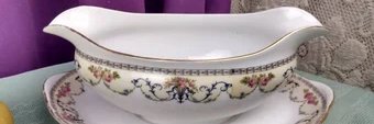 Grande's Treasures / JanelliMinellisShop banner