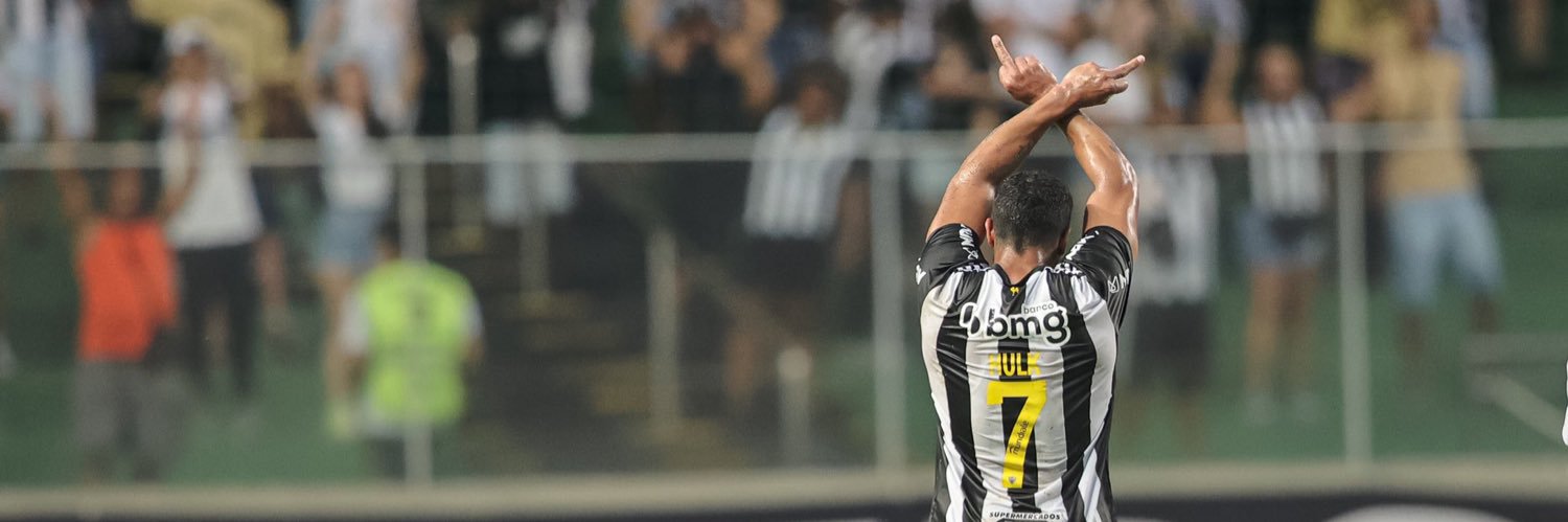 phmoronari's profile banner image