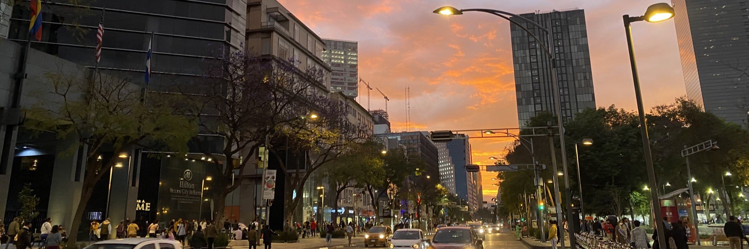 Javier Guzmán banner