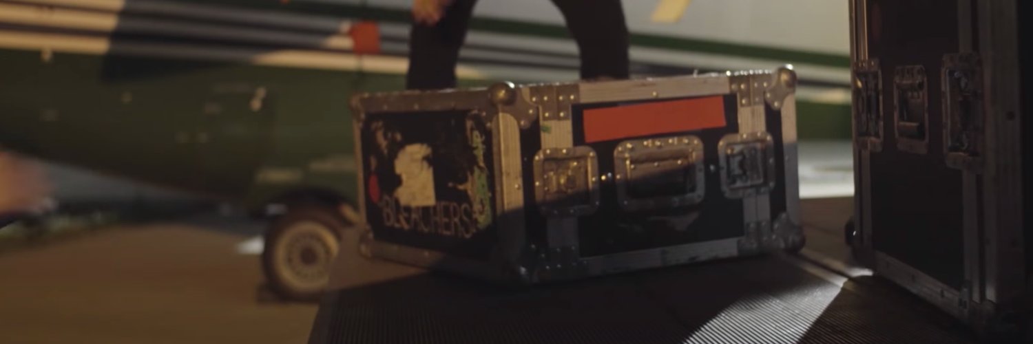 bleacherstour's banner