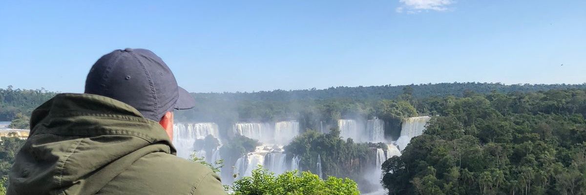 leeafuertes's profile banner image