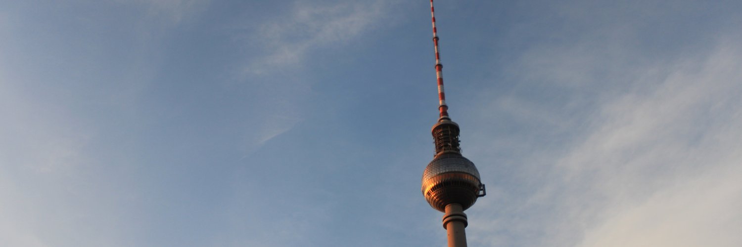 pacomorett's profile banner image