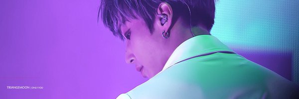 jongthighs Profile Banner