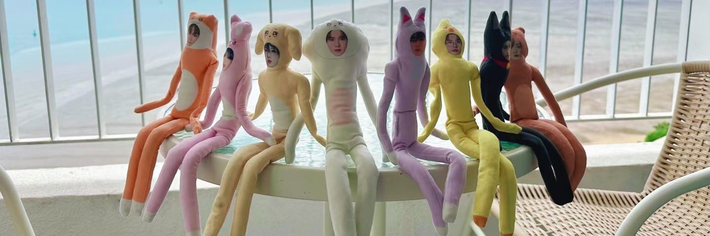 puɐlɹǝpuoʍ uı: ʎolԀ 🛸 banner