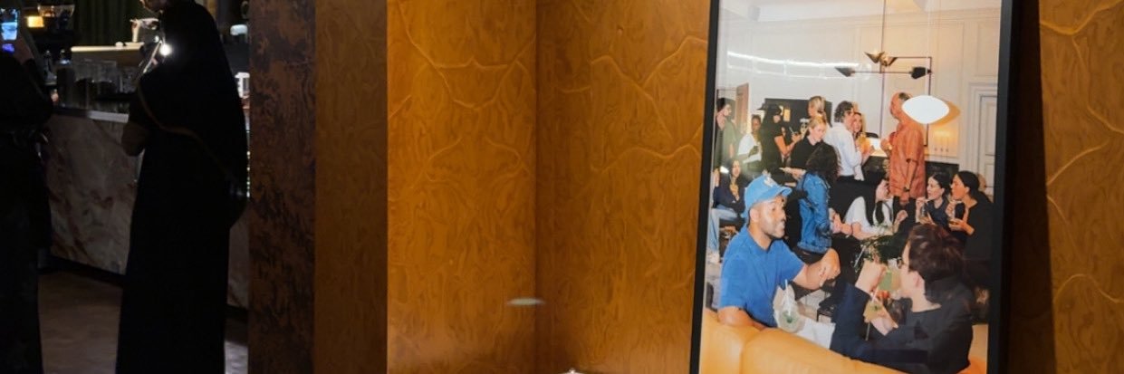 § banner