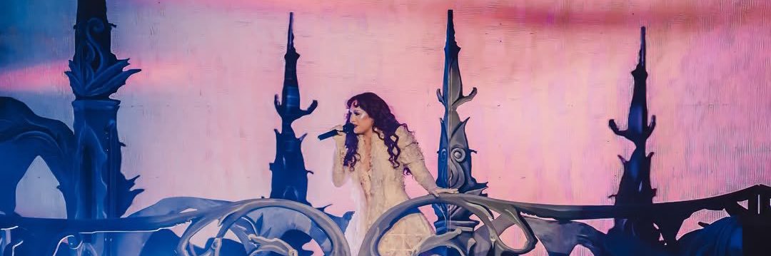 fcd🇨🇱🍉🌹 banner