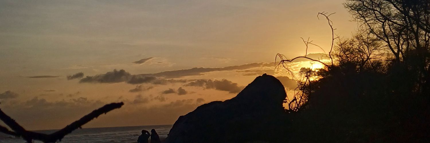 21O2C7's profile banner image