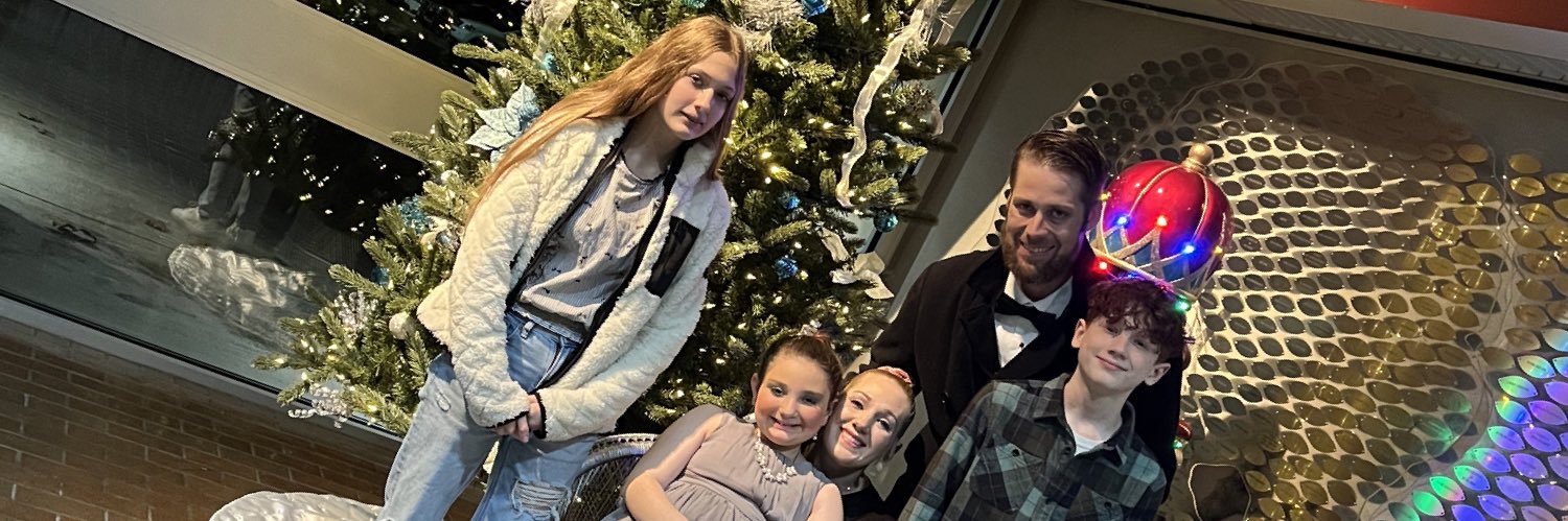 Fried Fella🇺🇦🇺🇦🇺🇸🇺🇸 banner