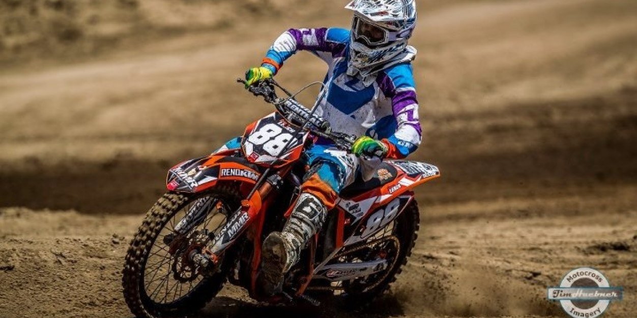 Tanner Leach™ banner