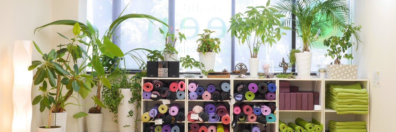 YogaStudioGreen's profile banner image