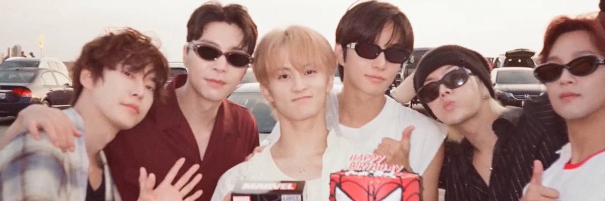 dkeci7's profile banner image
