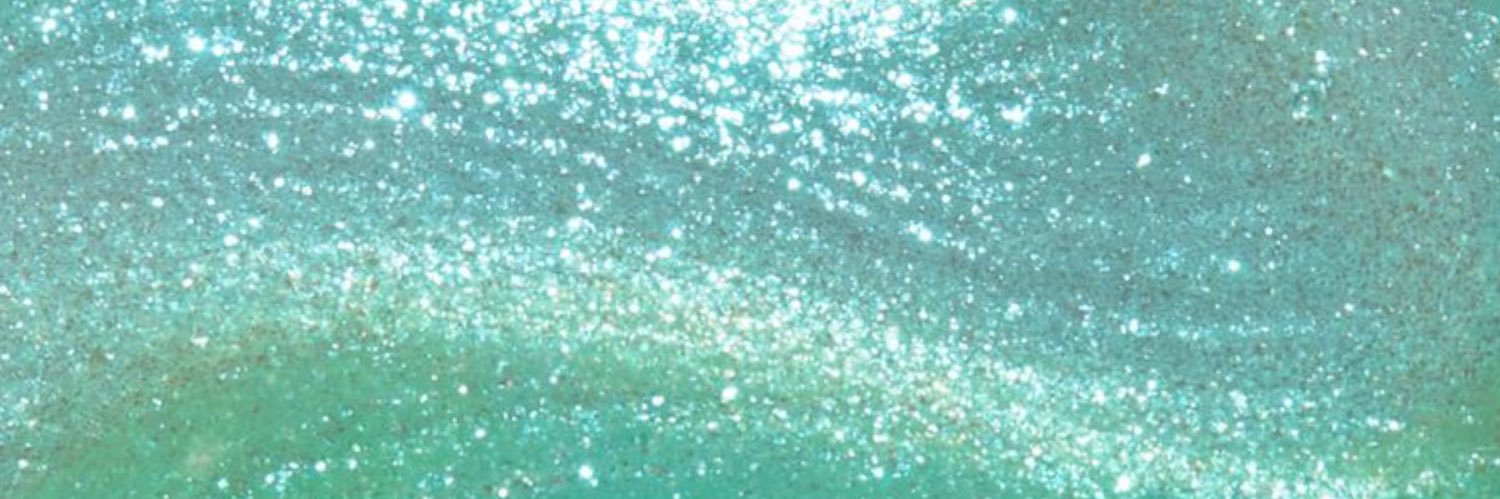 najdiqueen's profile banner image
