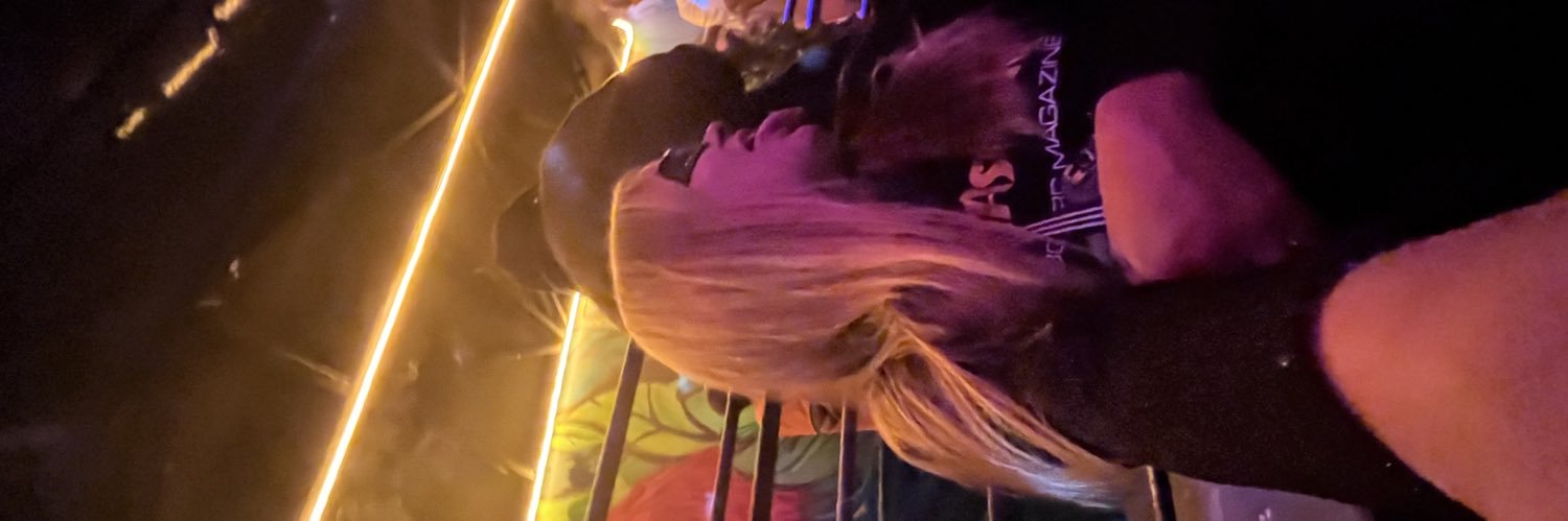 _celinecb's profile banner image