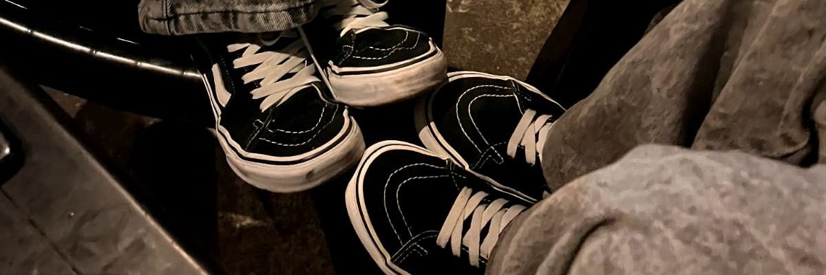 comocoroas's profile banner image