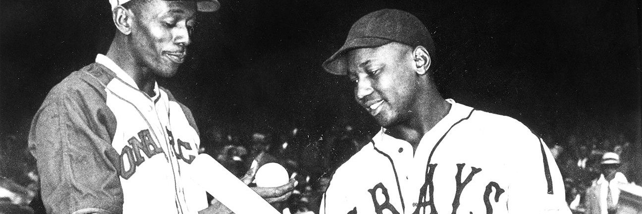 Aronne Dutton banner