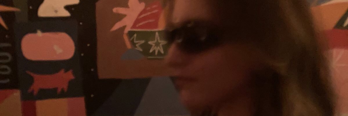 eleoparra's profile banner image
