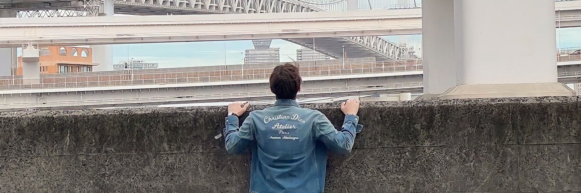 六花🦔 banner