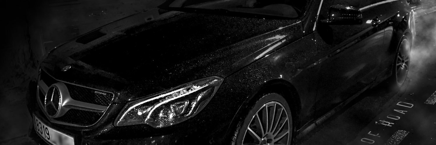 adrigonzalezdj's profile banner image