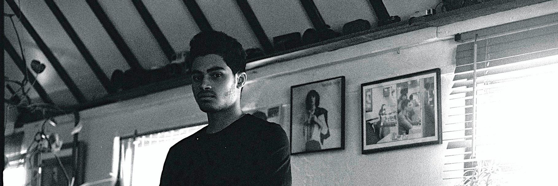 RELLA_LDN's profile banner image
