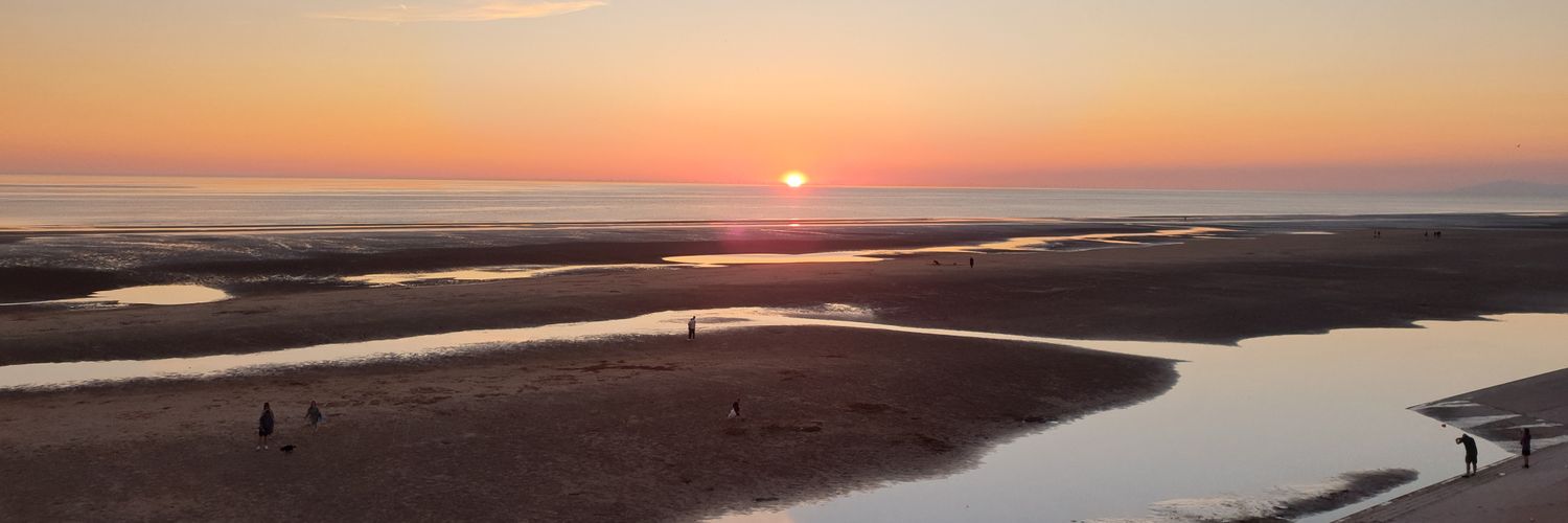 jennidebaser's profile banner image