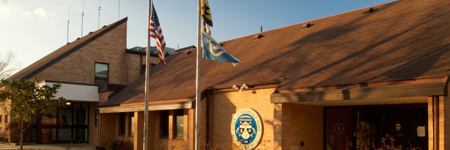 Former Mayor Alan K. Thompson banner