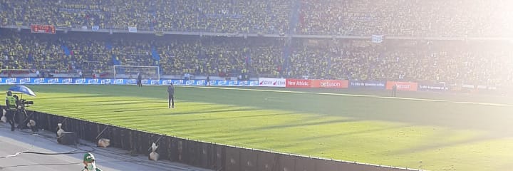 luis suarez banner
