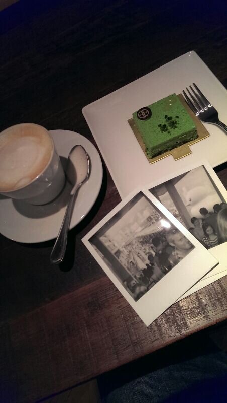 Chris 🇨🇦🇨🇭🇬🇧 banner