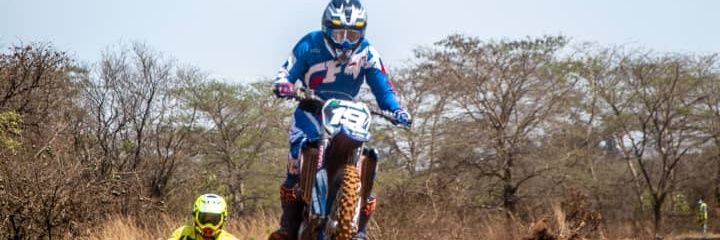 maposa's profile banner image