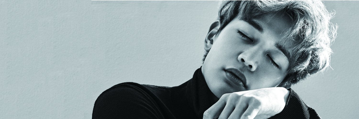 The Celebrity banner