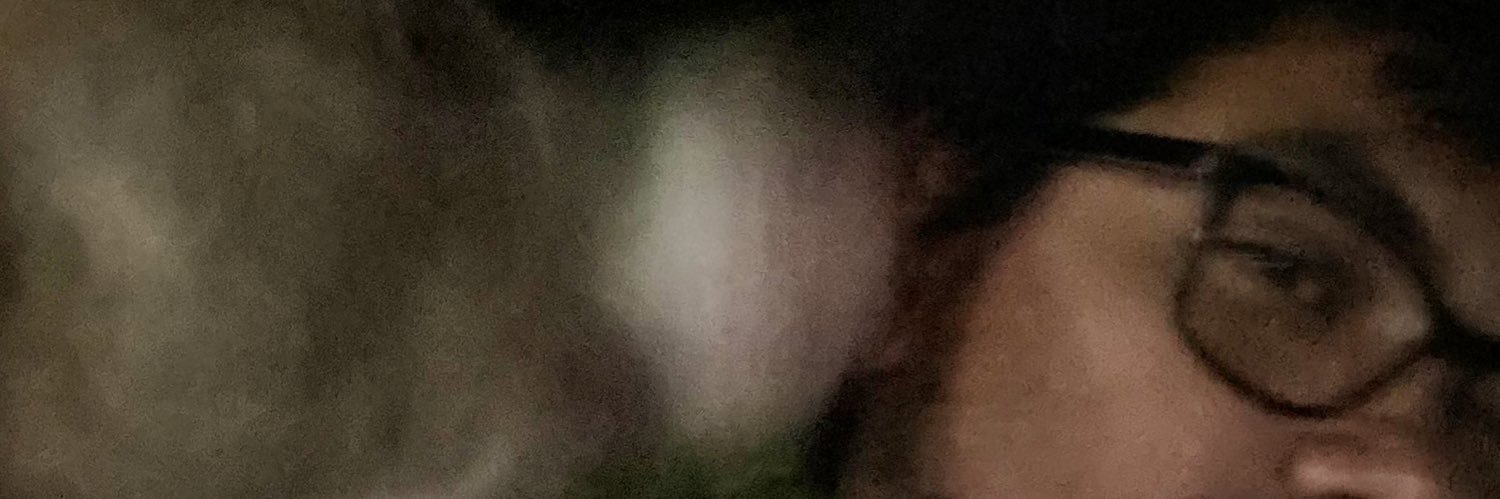 Favian 🌙 banner