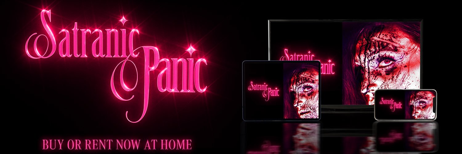 Alice Maio Mackay's banner