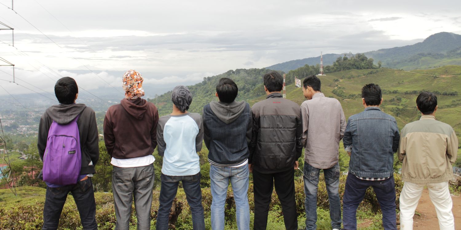theucul's profile banner image