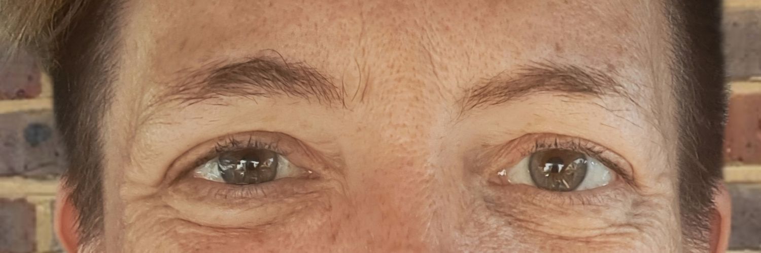 Erzsie(She/Her/Ella) banner