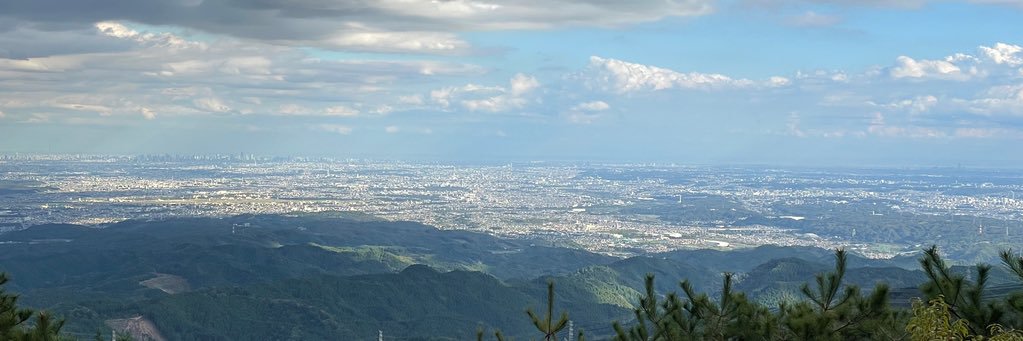tosikuni's profile banner image