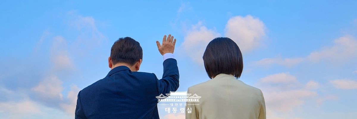 himc___'s profile banner image