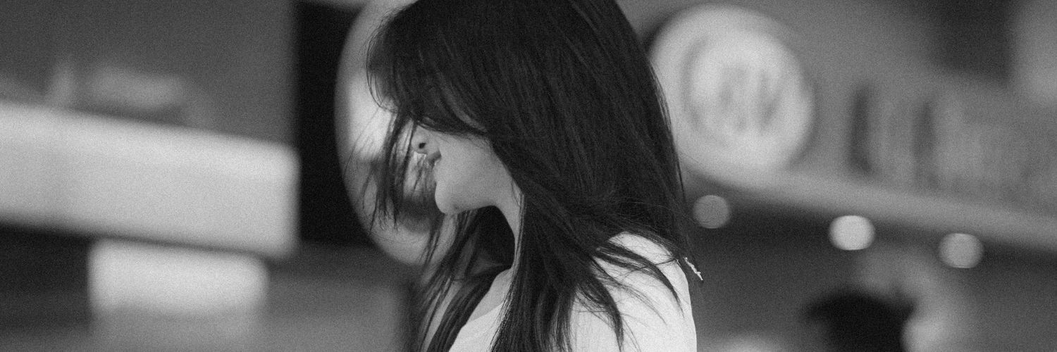hyewoxx's profile banner image