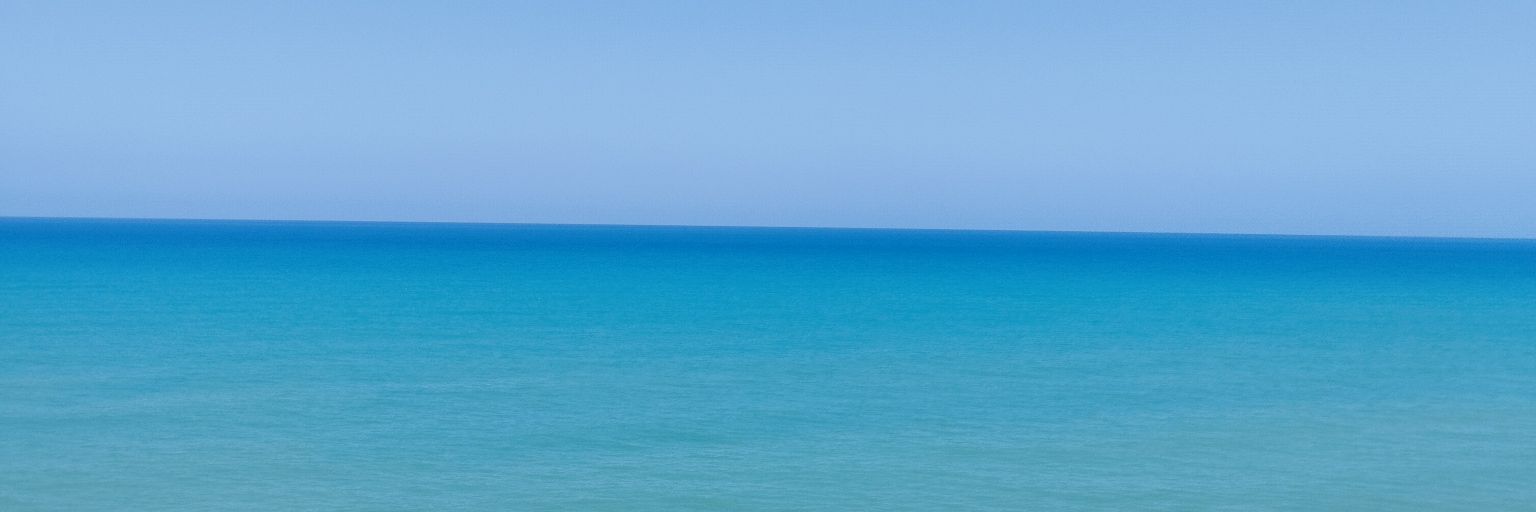 Lauragomez_26's profile banner image