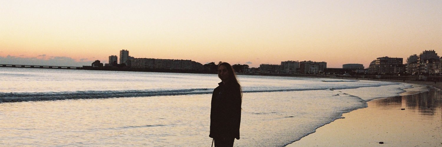 MonteilManon1's profile banner image