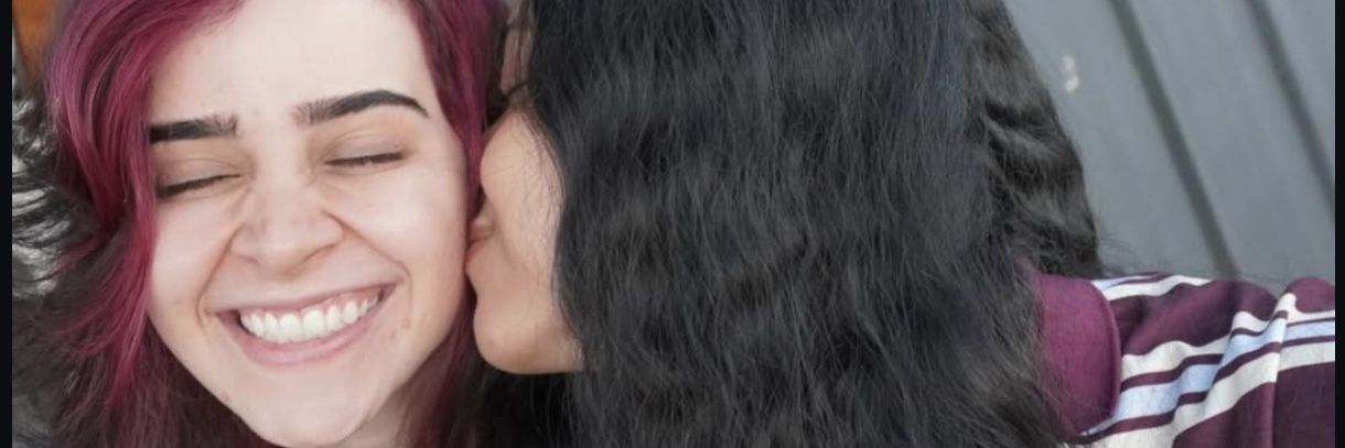 vickykase | lohikåårme ☪︎ banner