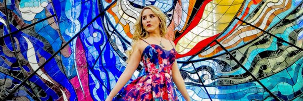 dianalauolvera Profile Banner