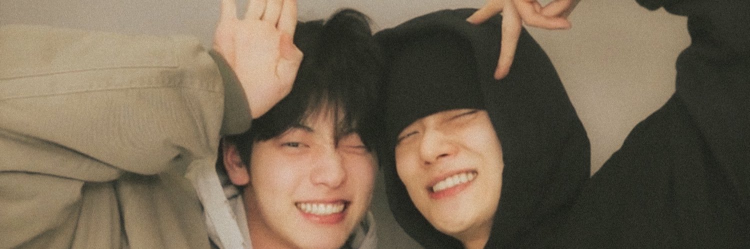 💫📸 COSMOS banner