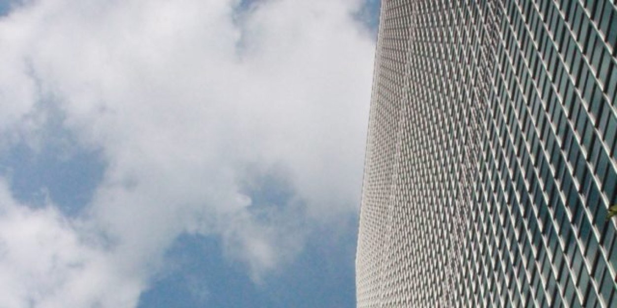 UNdiplomatStyle's profile banner image