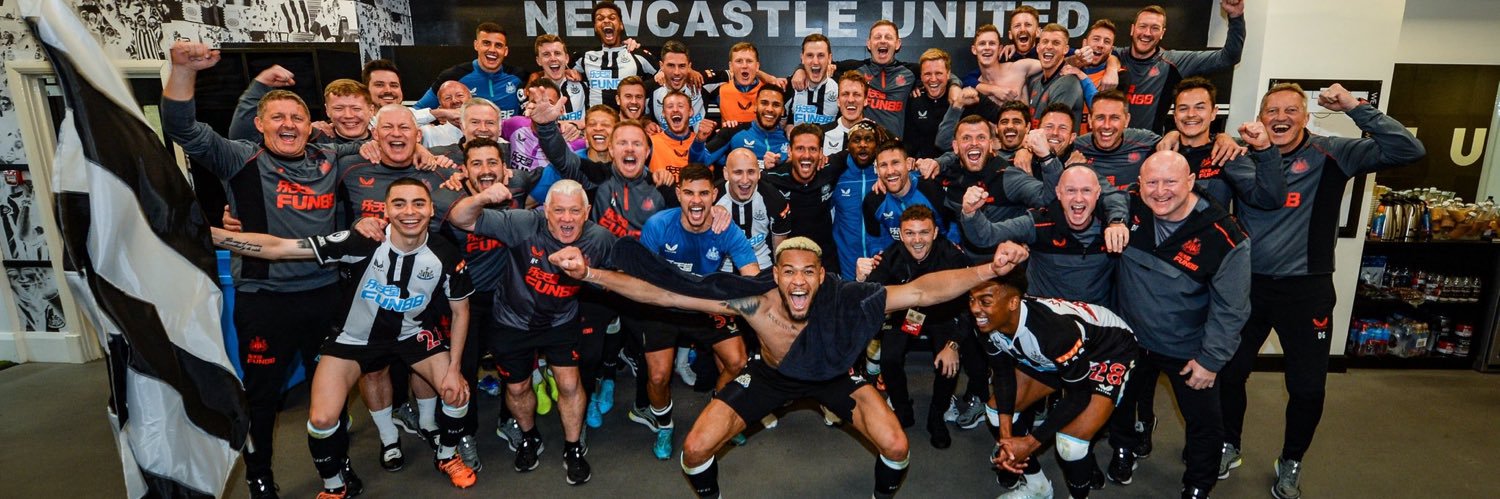 D ⚫️⚪️ banner