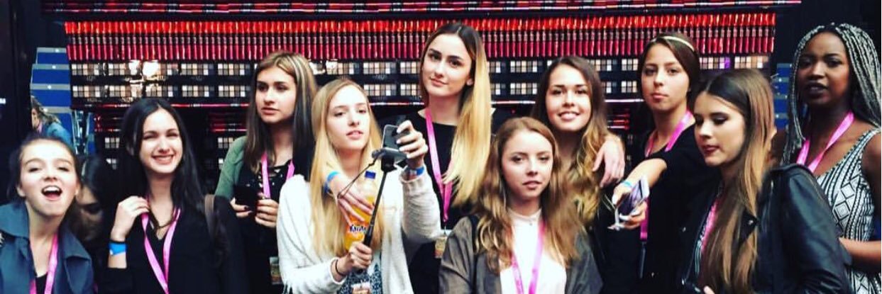 PaulaKittyy's profile banner image