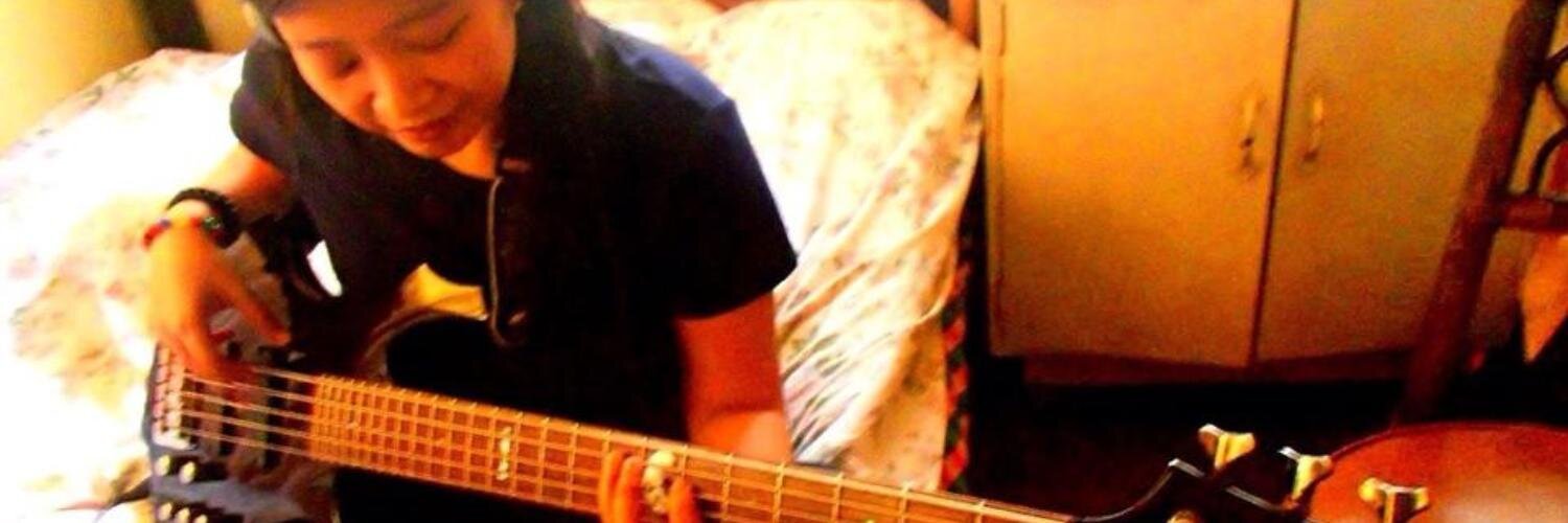 aprillou banner