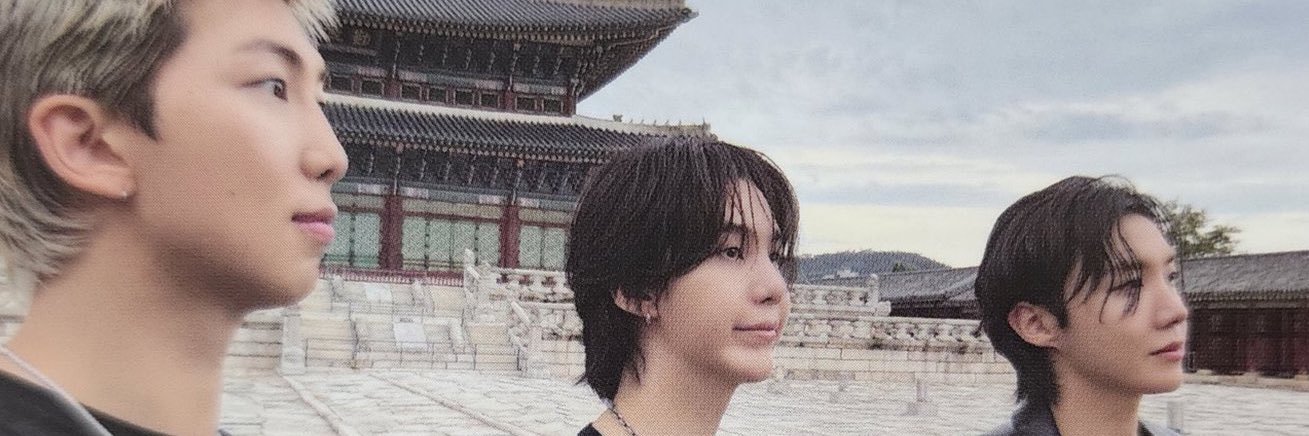 roya_'s profile banner image