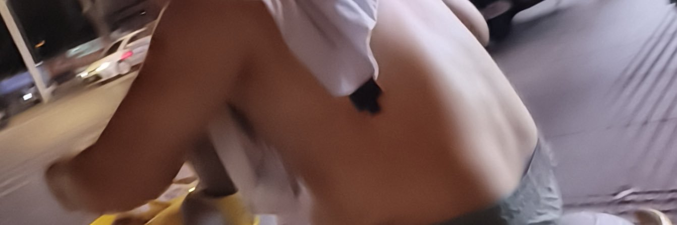 老虎抱抱（正版不出不卖不推广号） banner