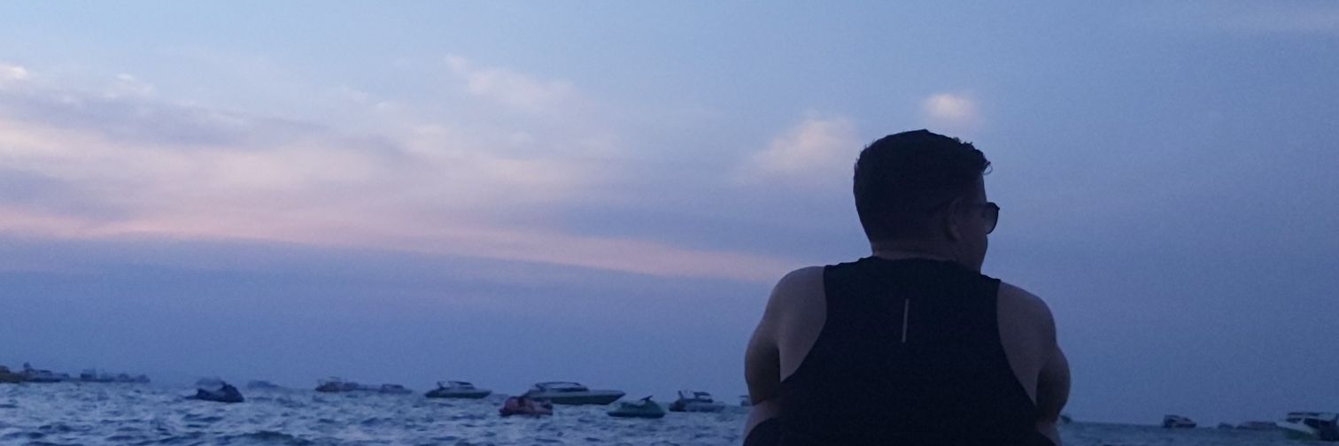 yonderrivero's profile banner image