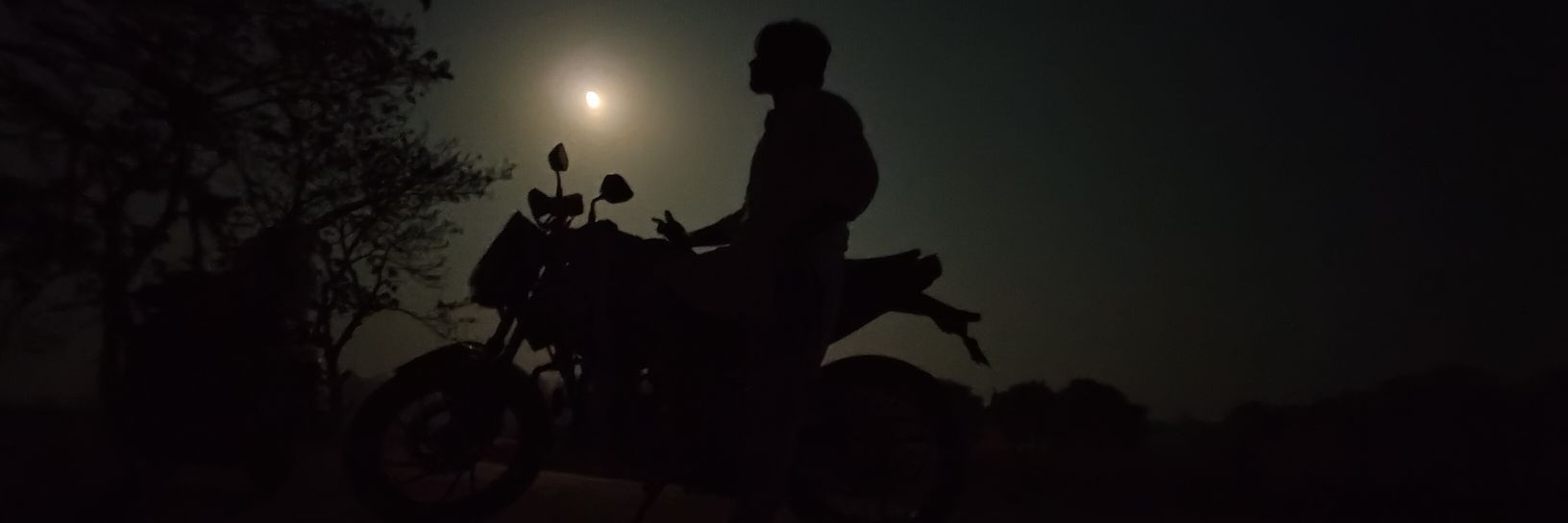 Imroz Arphin Srk (immo) 🇮🇳 🥀 🖤 🍁 امروز banner