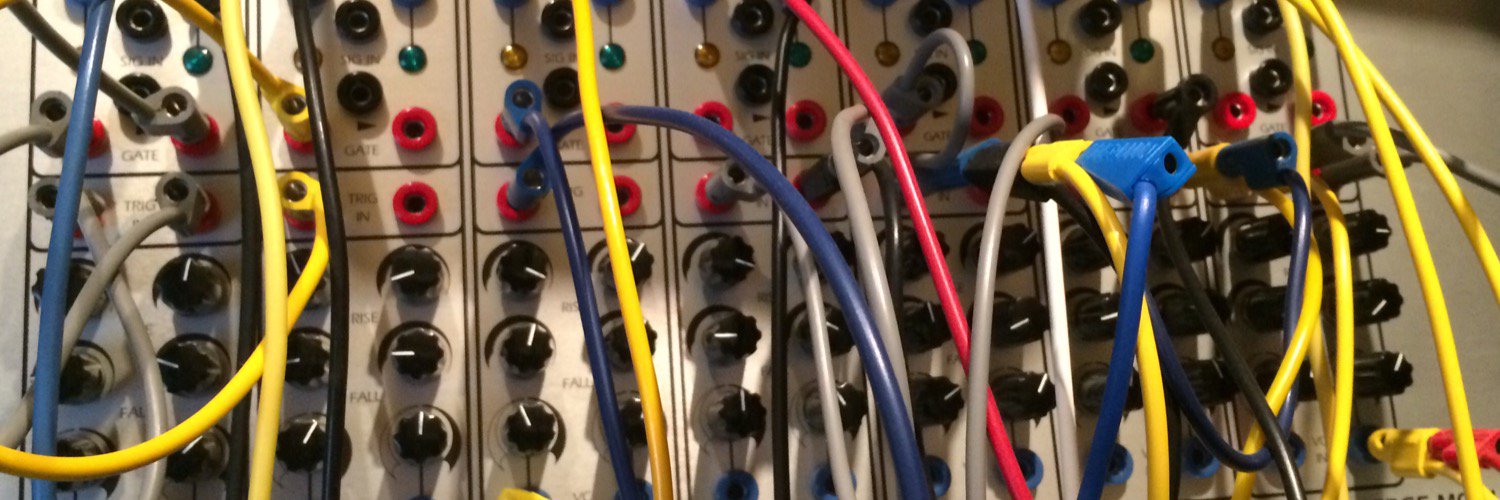 synthi's profile banner image